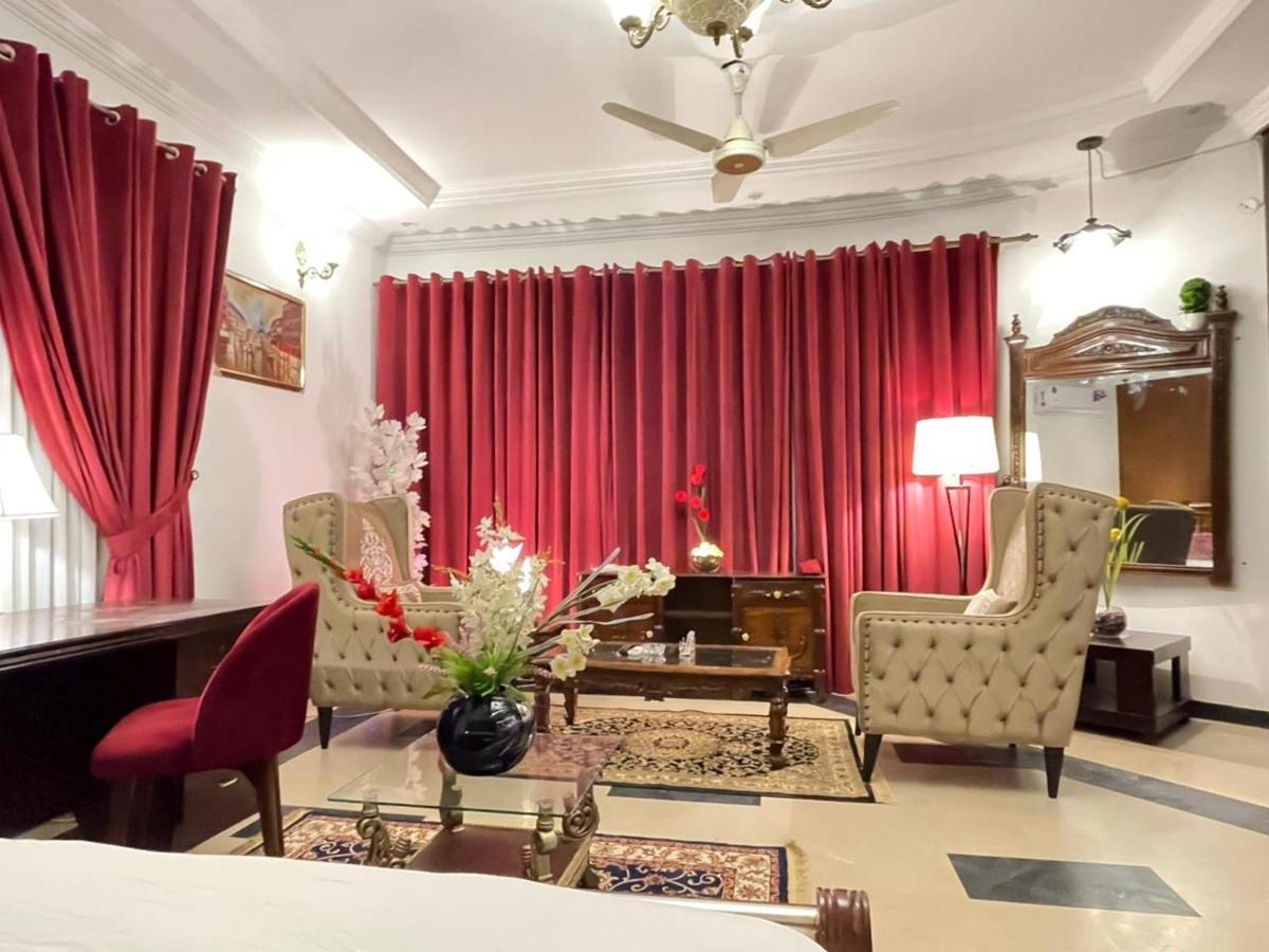 Shelton Mellton Lodges Rawalpindi Exterior foto